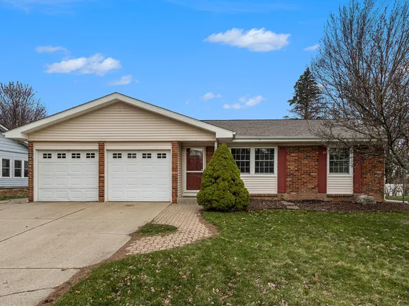 299 Buick Dr, Battle Creek, MI 49015