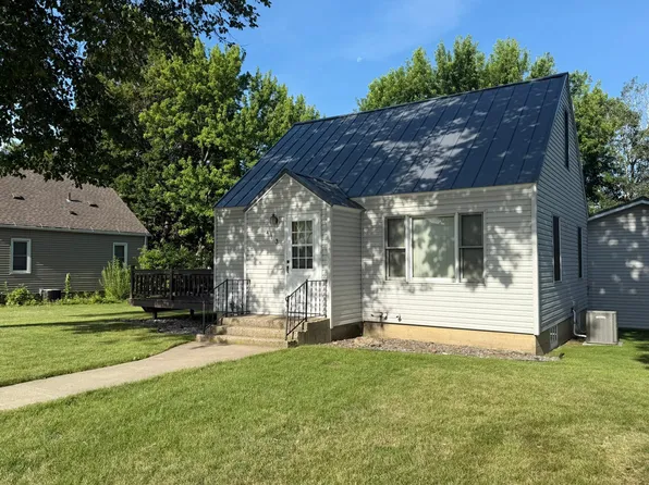 413 N Highway 86, Lakefield, MN 56150