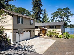 2120 E Island Lake Dr, Shelton, WA 98584