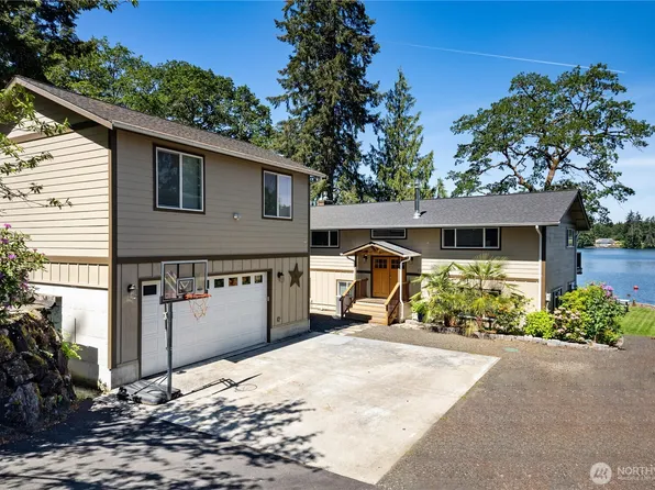 2120 E Island Lake Drive, Shelton, WA 98584