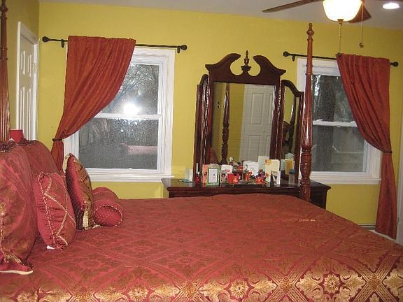 2nd image of 322 Heywood Ave
