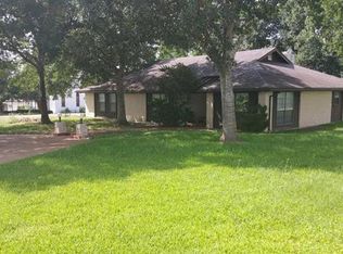 115 Saint Louis St, Cistern, TX 78941