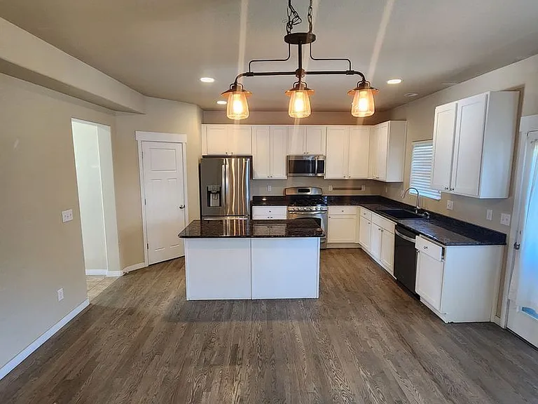 7528 Colorado Tech Dr — Photo 8