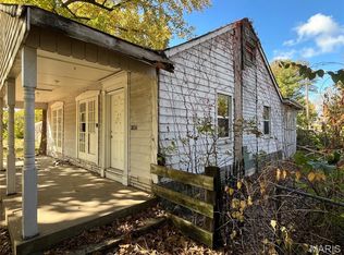 11825 Larimore Rd, Saint Louis, MO 63138