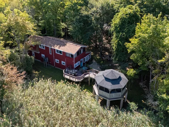 20714 Wilkins Ave, Rock Hall, MD 21661