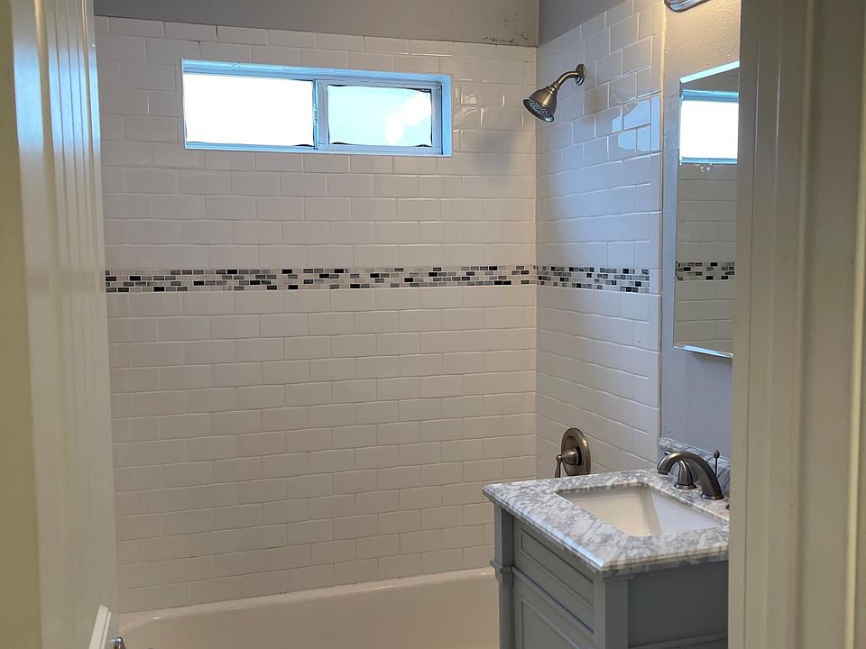 1st image of 1039 Loring St #1039