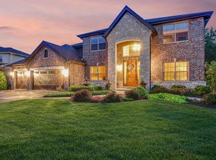 16508 W Deerwood Dr, Lockport, IL 60441