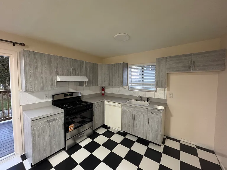 22 Kermit Ave #2 — Photo 1