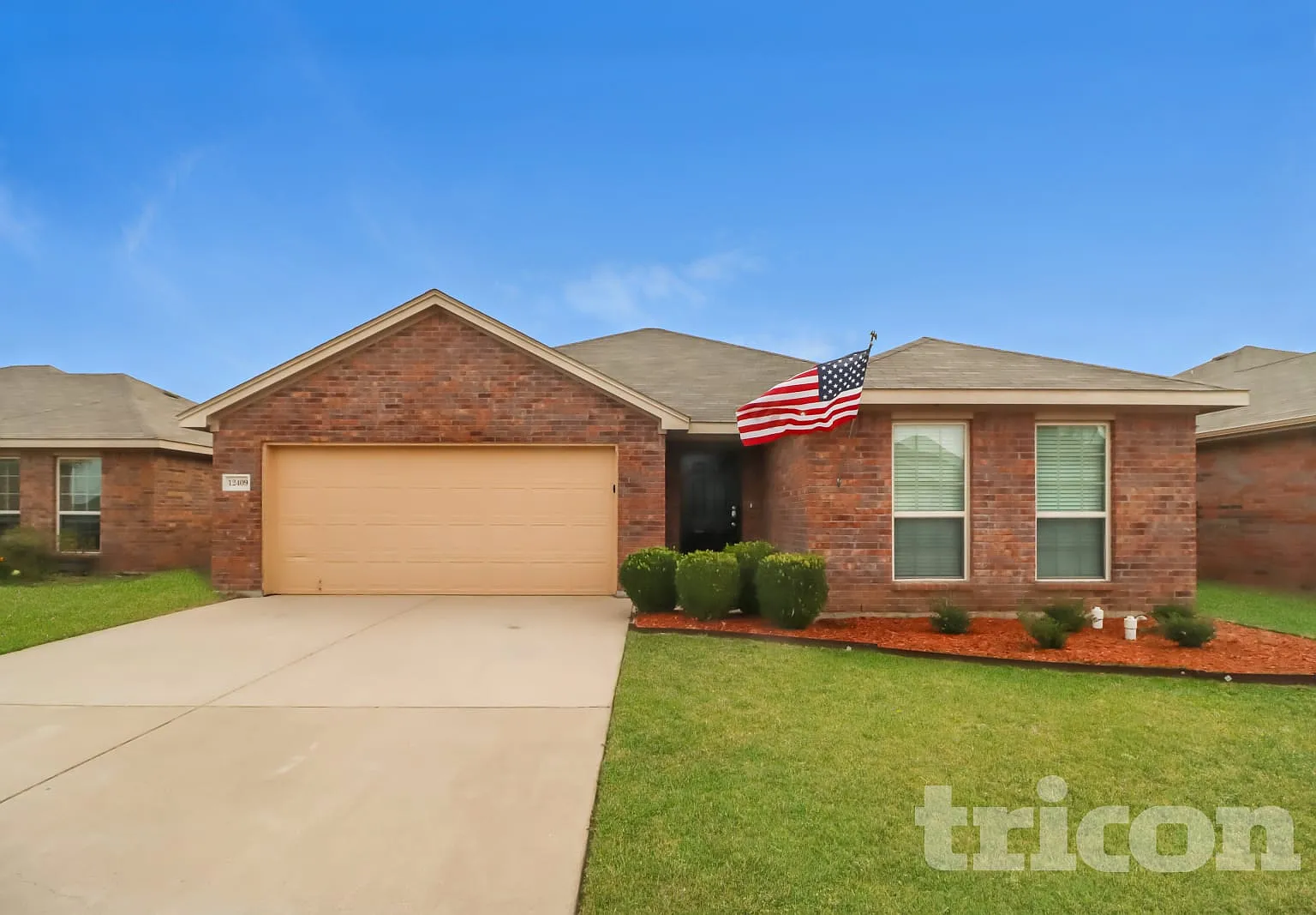 12409 Hunters Mill Trail Burleson TX — Photo 1