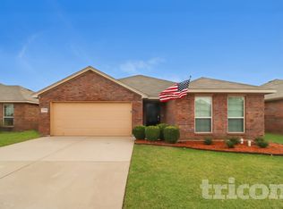 12409 Hunters Mill Trl, Burleson, TX 76028