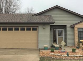 14 Pearl Ct, Granite City, IL