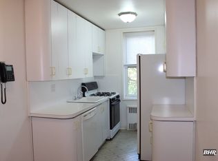 2461 E 29th St, Brooklyn, NY 11235