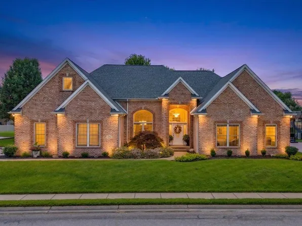 7854 Margaret Cir, Newburgh, IN 47630