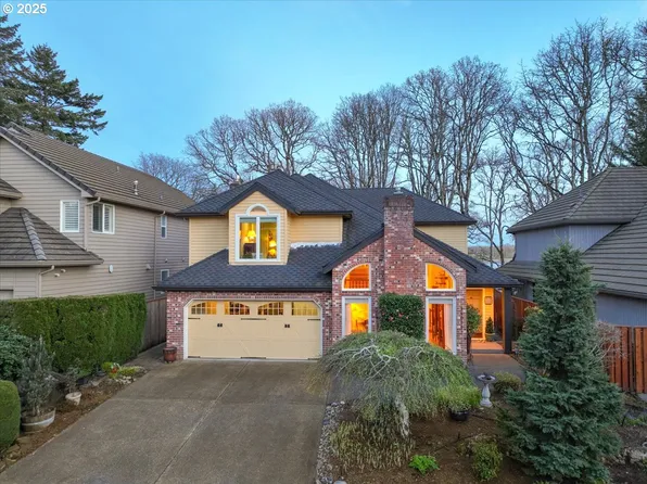14011 SE 38th St, Vancouver, WA 98683