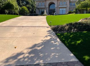 17110 Scott Dr, Monte Sereno, CA 95030