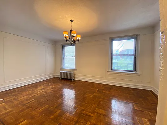 Rented by Urban Real Estate Property Group Inc | media 10