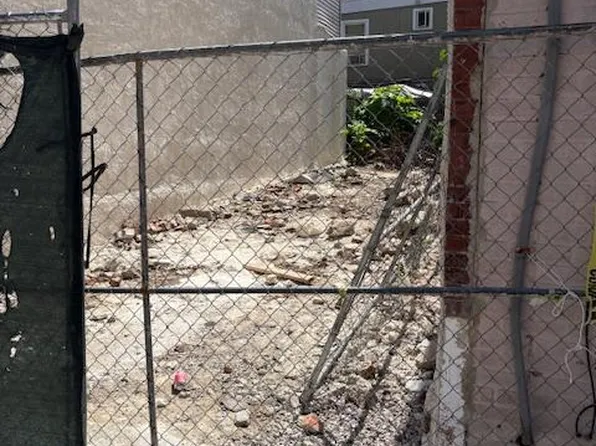 2240 Oakford St, Philadelphia, PA 19146