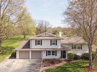 11 Santa Anita Dr, Maryville, IL