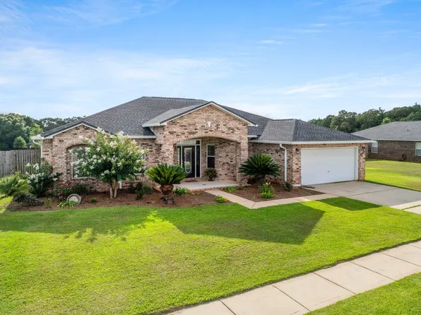 2410 Halfmoon Ln, Crestview, FL 32536