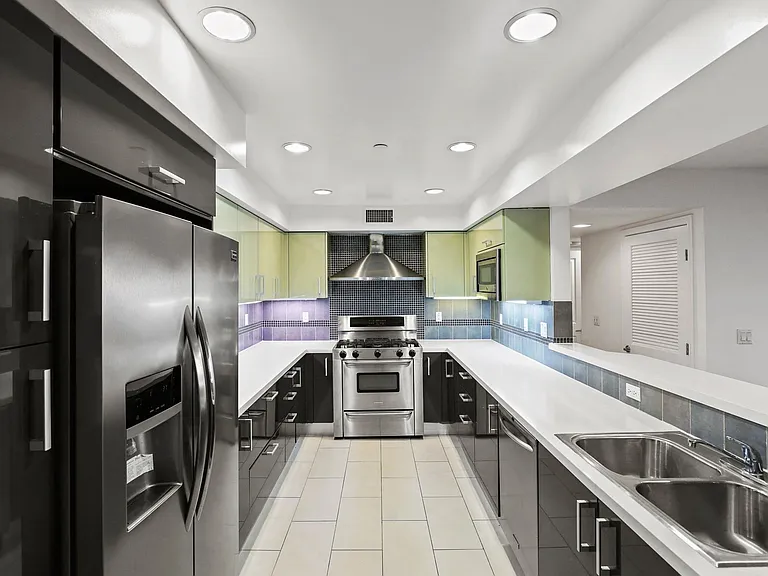 Full-Size Kitchen with Energy-Efficient Appliances