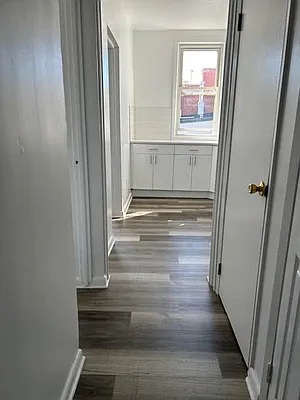 Rented by Alexiou Realty | media 2