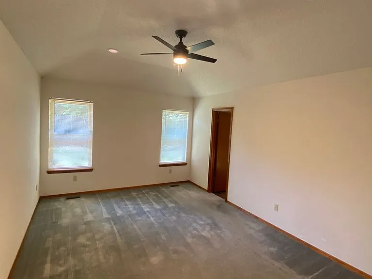 1708 De Vita Rd — Photo 10