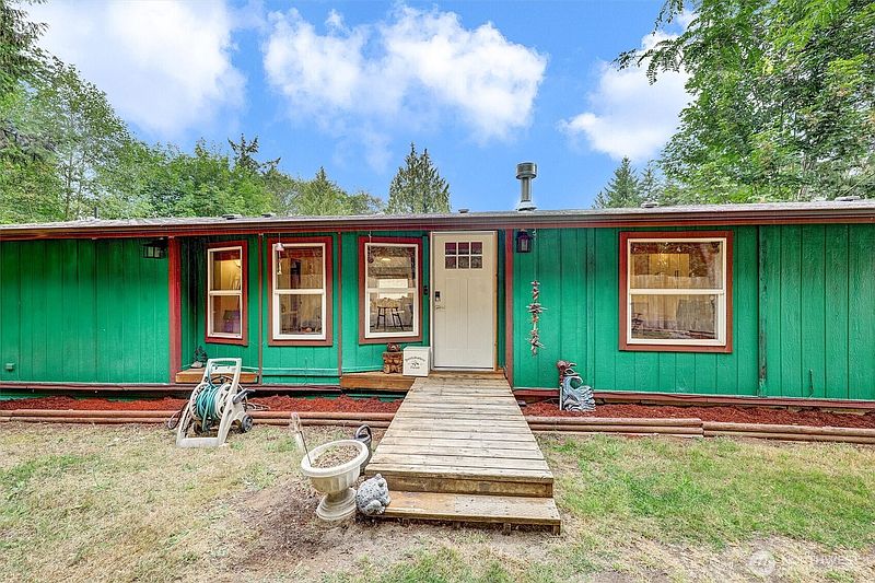 2nd image of 30314 91st Avenue E