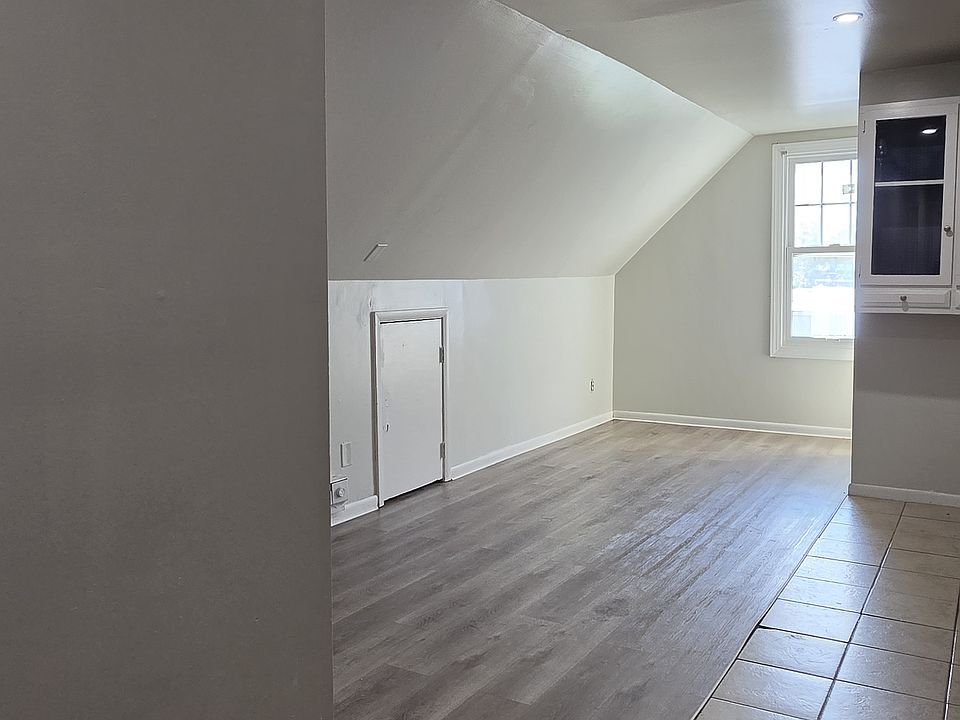 1st image of 247 Temple St #2A