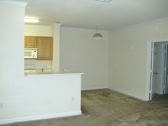 3rd image of 18125 Bridle Bit Ln