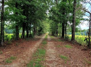 809 Osborn Moody Rd, Poplarville, MS 39470