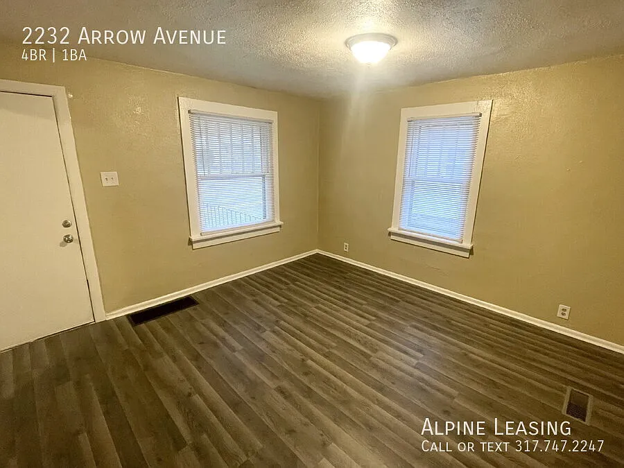 Building Photo - 2232 Arrow Ave