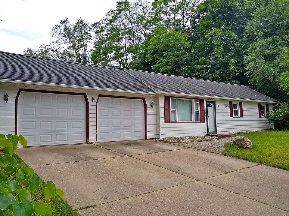 1st image of 71 Van Armon Ave