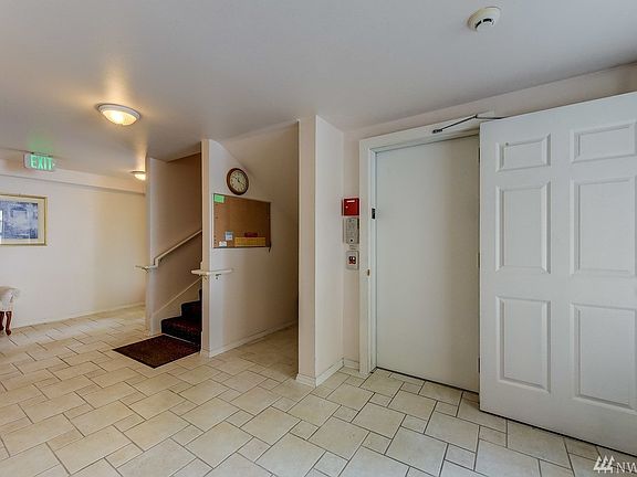 3rd image of 5801 200th St SW APT 205
