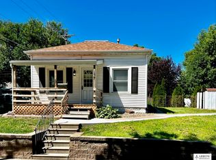 1327 S 9th St, Lincoln, NE 68502