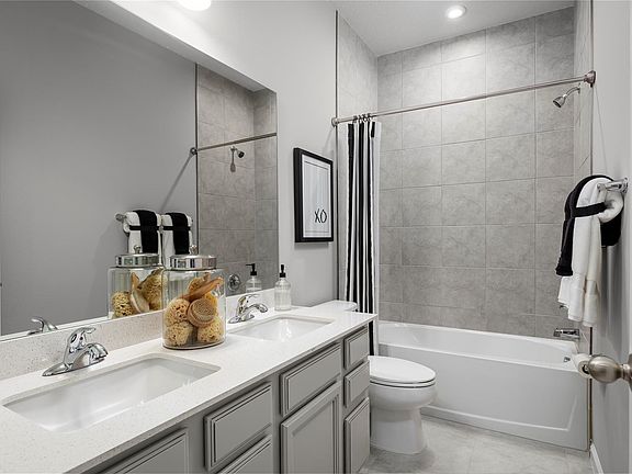 2nd image of 6711 Rumine Circle
