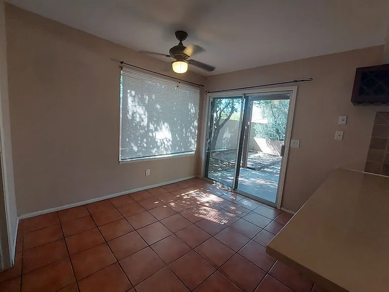 2604 Inverrary Dr — Photo 12