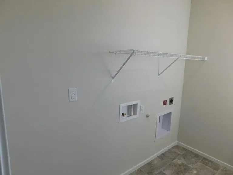 4707 Astronaut Ave NW — Photo 36