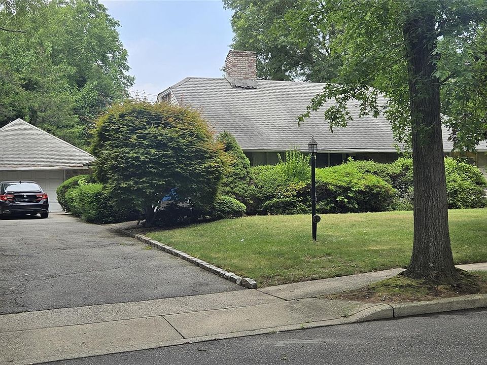 1st image of 65 Saddle Lane
