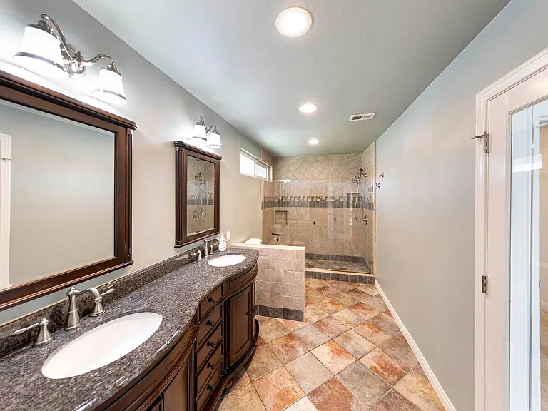 1652 N Pala Pl — Photo 16