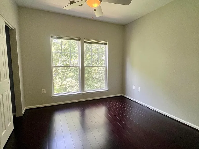 1509 N Point Dr #303 — Photo 26