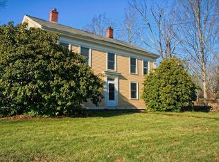 22 S Main St, Petersham, MA 01366