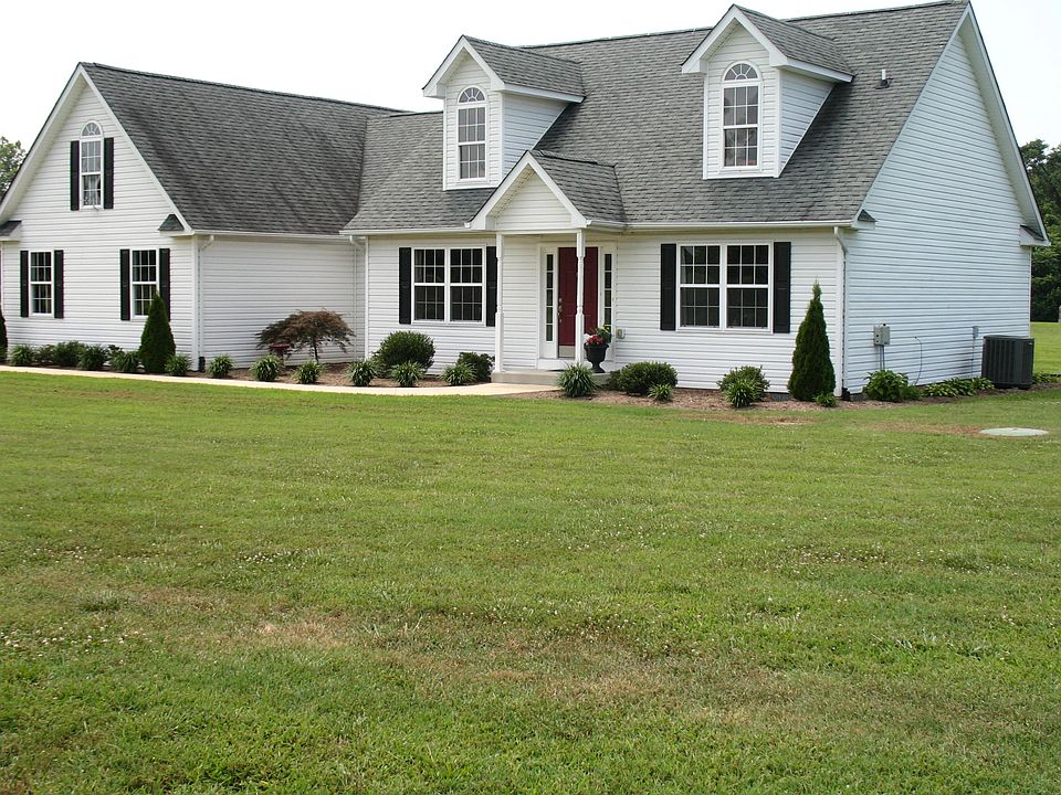 1st image of 151 Skyview Dr