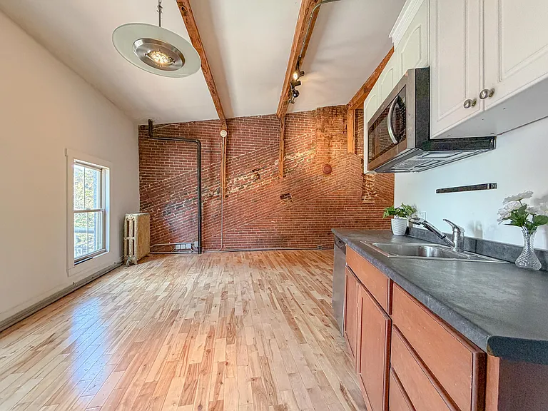 578 Congress St #3 — Photo 30