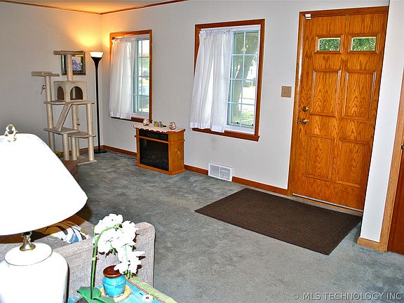 3rd image of 1435 N 78th East Ave