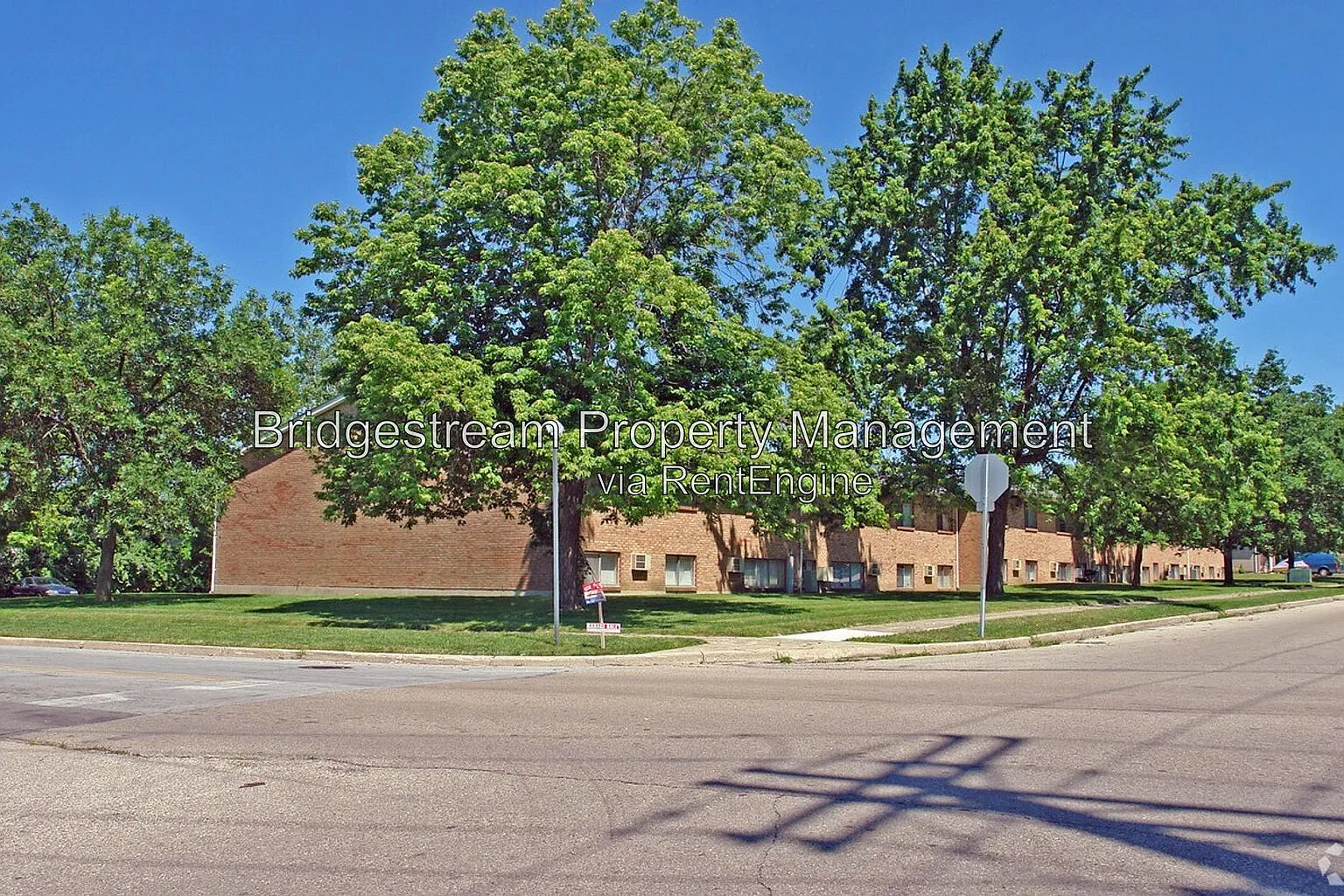 85 N Gebhart Church Rd — Photo 1