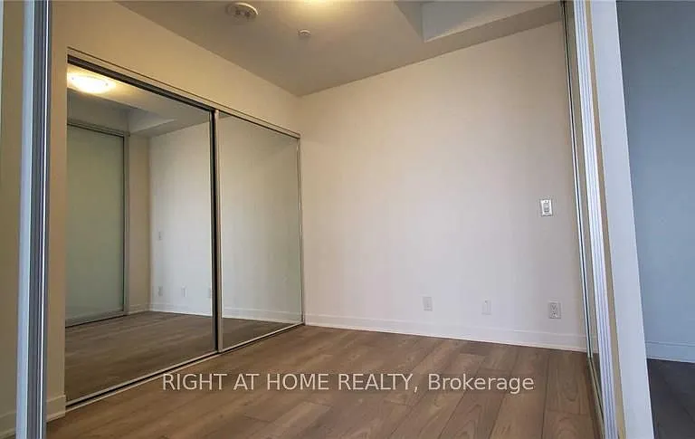 120 Parliament St #1308 — Photo 10