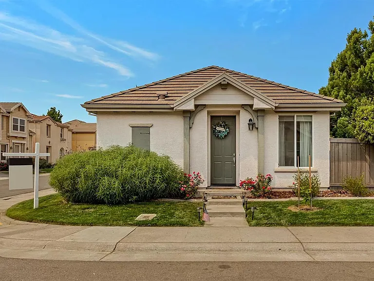 11837 Windham Way — Photo 3