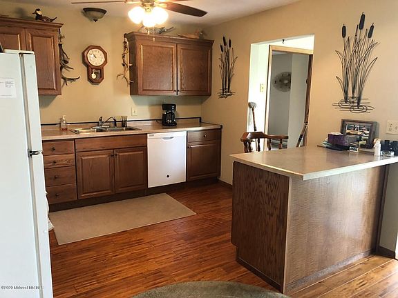 5th image of 39531 Elbow Ln