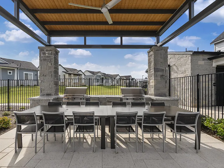 Avilla Rio Oaks — Photo 12