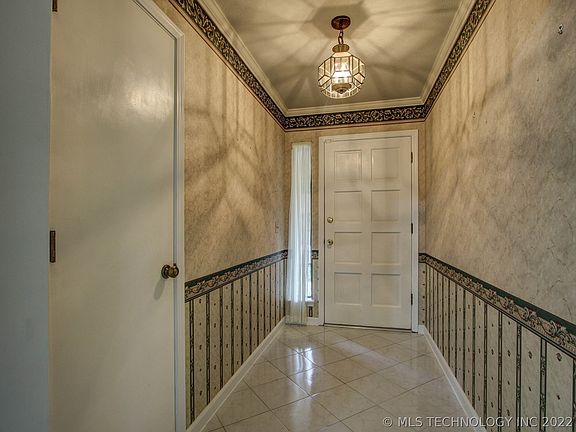4th image of 4032 S 134th East Ave